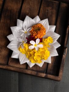 Lotus Urli bowl