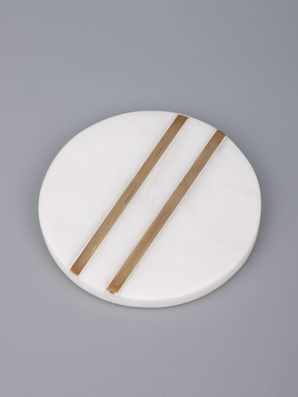White marble 4 pieces coaster set in round shape with brass inlay work - Image 3