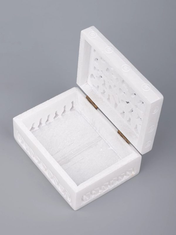 White marble jewellery box with jali carving - Image 4