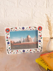 White marble frame with colorful inlay work
