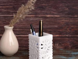 White marble crafted pen holder